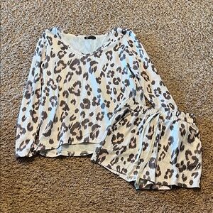 Leopard Print Long Sleeve Top & Shorts Pajama Set - Cream Taupe